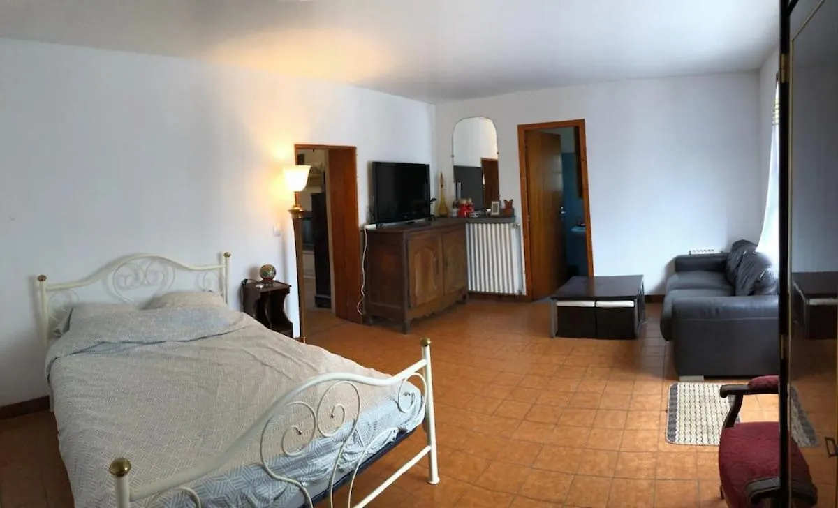 Maison Calme Avec Jardin A Gramat Frankrijk