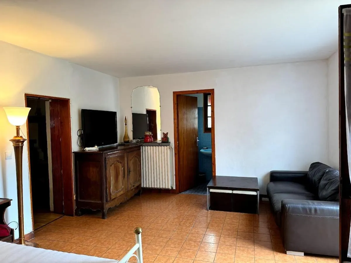 Maison Calme Avec Jardin A Gramat Vakantiehuis